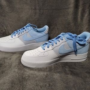 Nike Air Force 1  '07 LV8